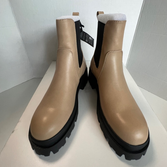 NIB - Only, Women's Doja Chunky Chelsea Boots - Beige. Size: 36 (EU) - Picture 4 of 16